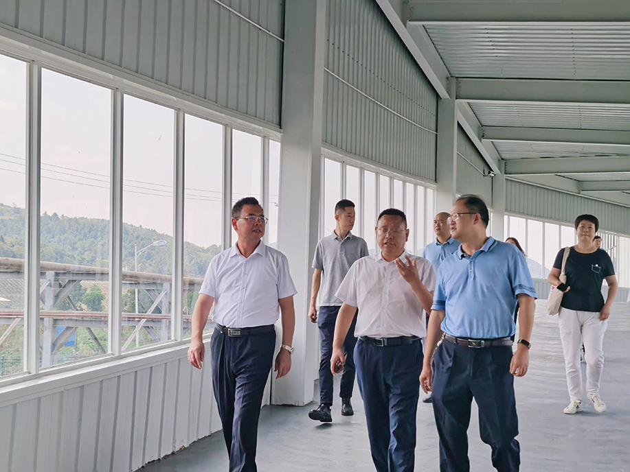 【農投動態(tài)】| 貴州省工業(yè)信息化廳總經濟師吳仕華蒞臨播州國際辣椒產業(yè)園觀摩考察